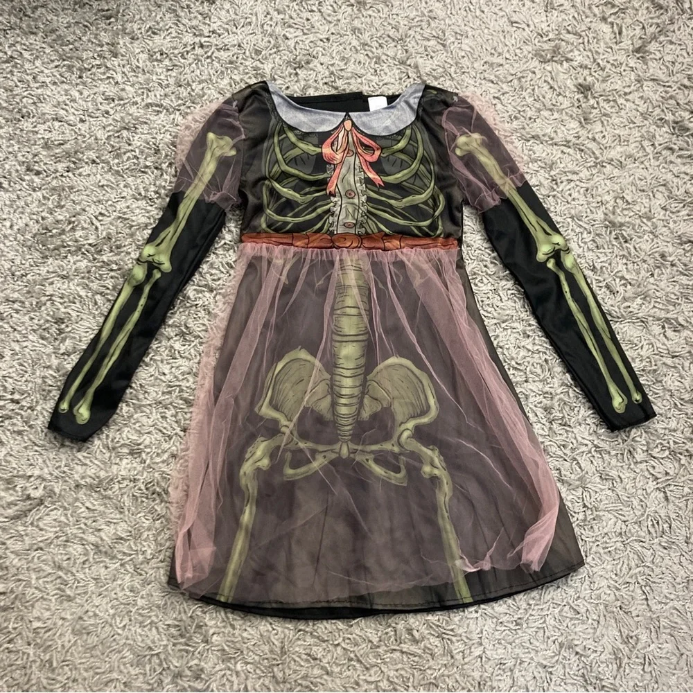 N/A nwot skeleton